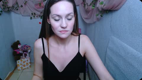 Lina online show from December 2024 09:50:02 AM