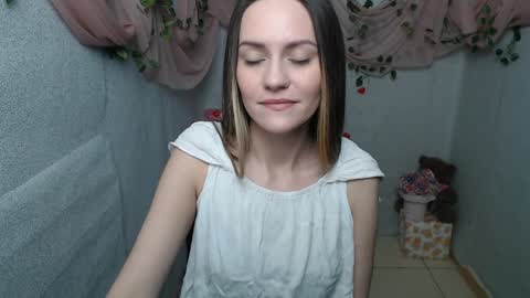 Lina online show from January 2025 06:42:02 AM