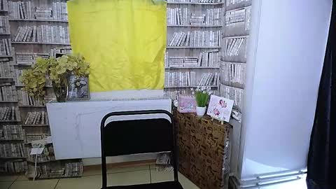 Snapshot of lina_star_s chatting on November 2025 11:42:01 AM Lina online show from November 2025 11:42:01 AM