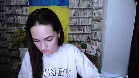 Snapshot of lina_star_s chatting on November 2025 11:29:01 AM Lina online show from November 2025 11:29:01 AM