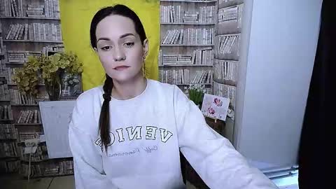 Snapshot of lina_star_s chatting on November 2025 10:04:02 AM Lina online show from November 2025 10:04:02 AM