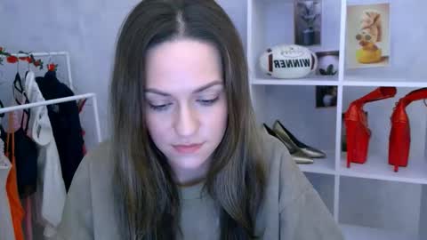 Lina online show from February 2026 06:34:01 AM