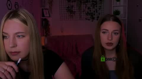 Snapshot of linaa_dolly chatting on May 2026 07:42:01 PM linaa_dolly online show from May 2026 07:42:01 PM