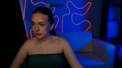 Snapshot of linaa_dolly chatting on May 2026 02:13:01 PM linaa_dolly online show from May 2026 02:13:01 PM