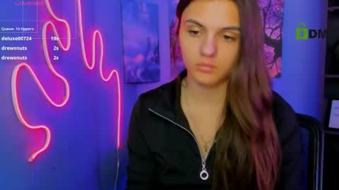 Snapshot of linaa_dolly chatting on June 2026 01:13:01 PM linaa_dolly online show from June 2026 01:13:01 PM