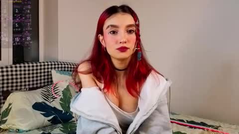 Lina online show from March 2026 06:16:02 PM