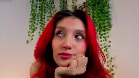 Lina online show from March 2026 05:06:01 PM