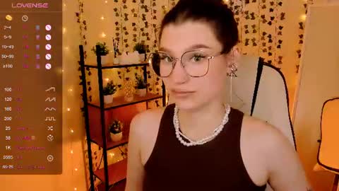 Lina online show from June 2026 02:31:02 AM