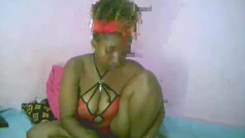 Snapshot of linah1123 chatting on October 2025 08:20:01 AM linah1123 online show from October 2025 08:20:01 AM