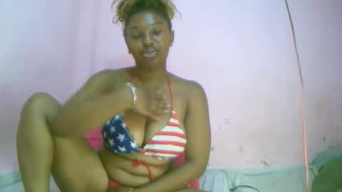 Snapshot of linah1123 chatting on October 2025 11:38:02 PM linah1123 online show from October 2025 11:38:02 PM