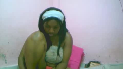 Snapshot of linah1123 chatting on October 2025 06:34:01 AM linah1123 online show from October 2025 06:34:01 AM