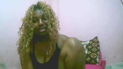 linah1123 online show from November 2025 10:26:02 AM