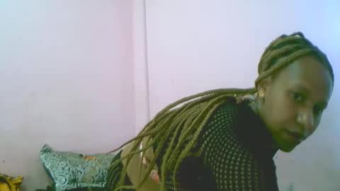 linah1123 online show from April 2026 10:39:02 AM
