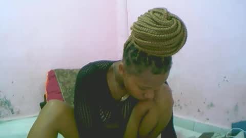 linah1123 online show from April 2026 12:17:01 AM