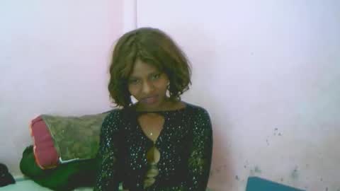 linah1123 online show from May 2026 02:13:01 PM