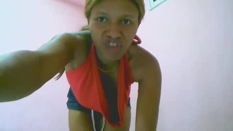 linah1123 online show from May 2026 08:36:02 PM