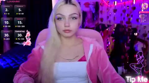 Snapshot of linalirian chatting on February 2026 12:05:02 PM I am Lina online show from February 2026 12:05:02 PM