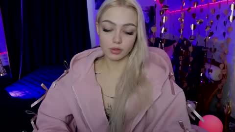 Snapshot of linalirian chatting on March 2026 10:08:02 AM I am Lina online show from March 2026 10:08:02 AM