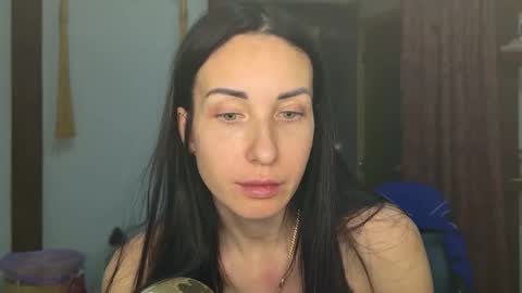 LinaLivee online show from February 2026 08:18:01 PM