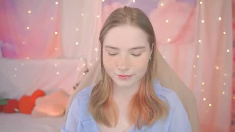 Snapshot of linalyy chatting on March 2026 03:32:01 AM Lina online show from March 2026 03:32:01 AM