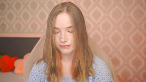 Snapshot of linalyy chatting on April 2026 01:33:01 AM Lina online show from April 2026 01:33:01 AM