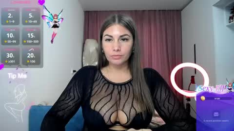 Lina Sparks online show from April 2026 03:28:01 PM