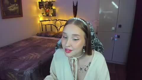 Lina online show from June 2026 09:39:02 PM