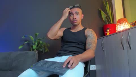 lincom amith online show from September 2025 11:52:01 PM