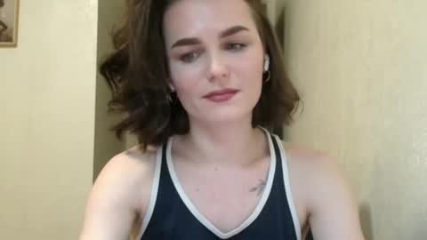 Linda online show from May 2026 07:19:01 PM