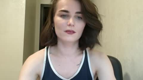 Linda online show from May 2026 07:20:01 PM