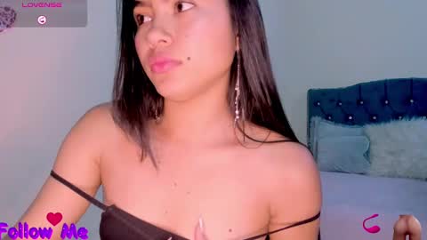 Snapshot of linda_alana chatting on January 2025 08:34:02 PM Alana online show from January 2025 08:34:02 PM
