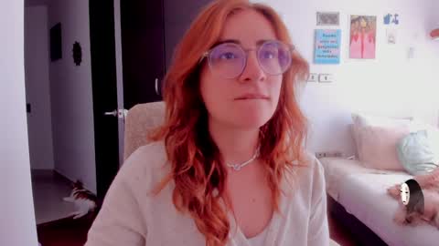 Snapshot of linda_giggle chatting on December 2024 04:53:02 PM Giggles online show from December 2024 04:53:02 PM