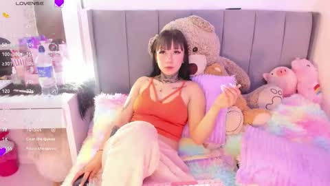 Snapshot of linda_milleer_ chatting on January 2026 12:58:01 AM Lindaa maria online show from January 2026 12:58:01 AM