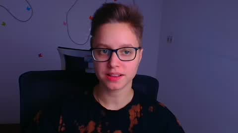 Linda online show from March 2025 04:07:02 PM