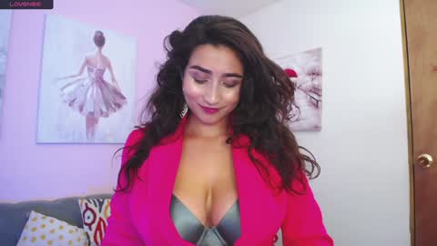 Snapshot of linda_morgan1 chatting on January 2025 03:09:01 PM Maria Paula online show from January 2025 03:09:01 PM