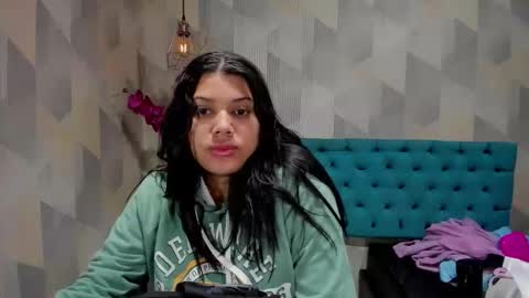    online show from October 2025 12:44:02 PM