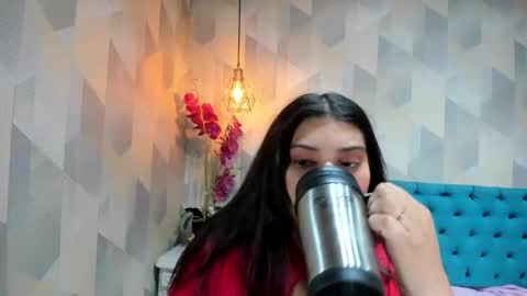 Snapshot of lindabreexlove chatting on June 2026 01:57:01 PM online show from June 2026 01:57:01 PM