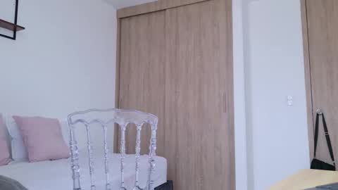 Linda online show from March 2026 09:45:01 PM