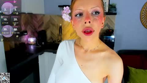 Snapshot of lindacrystalofc chatting on March 2026 07:39:02 PM happy new year online show from March 2026 07:39:02 PM