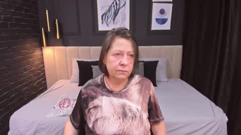 Snapshot of lindahottie chatting on February 2026 05:16:02 AM Linda online show from February 2026 05:16:02 AM