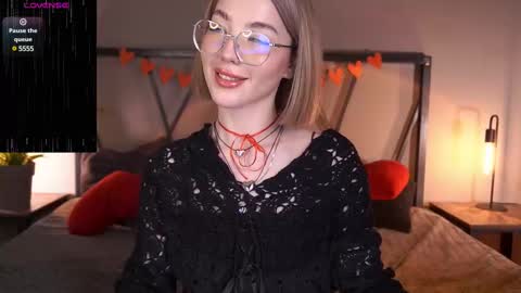 your Linda is back online show from February 2025 07:55:01 AM