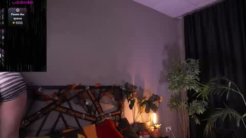 your Linda is back online show from October 2025 04:24:01 AM