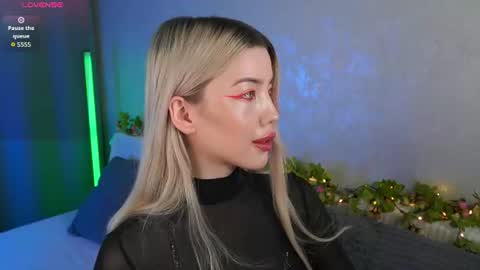 Linda online show from June 2026 04:32:02 AM