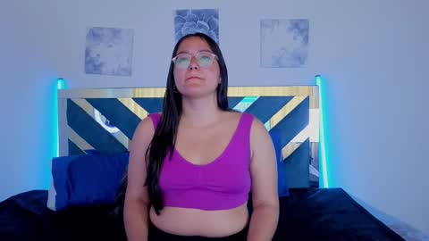 Snapshot of lindavega_ chatting on September 2025 03:34:01 PM lindavega_ online show from September 2025 03:34:01 PM