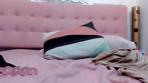  Lindsey  online show from December 2024 10:45:02 AM