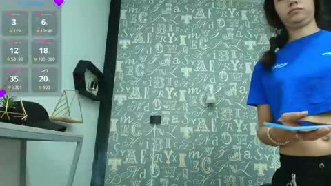 Snapshot of lindsey8 chatting on November 2025 12:04:02 PM Lindsey online show from November 2025 12:04:02 PM