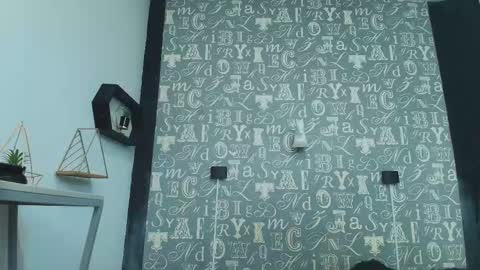 Snapshot of lindsey8 chatting on December 2025 12:10:01 PM Lindsey online show from December 2025 12:10:01 PM