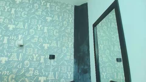 Snapshot of lindsey8 chatting on December 2025 11:58:02 AM Lindsey online show from December 2025 11:58:02 AM