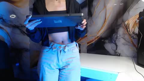 Snapshot of ling_ling24 chatting on October 2025 12:03:01 PM ling ling24 online show from October 2025 12:03:01 PM