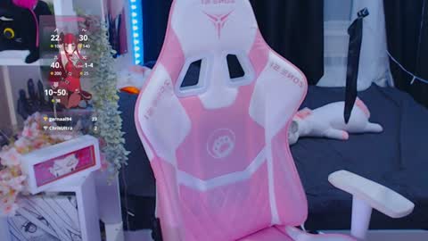 Snapshot of liniq chatting on December 2024 05:13:01 PM Lina online show from December 2024 05:13:01 PM